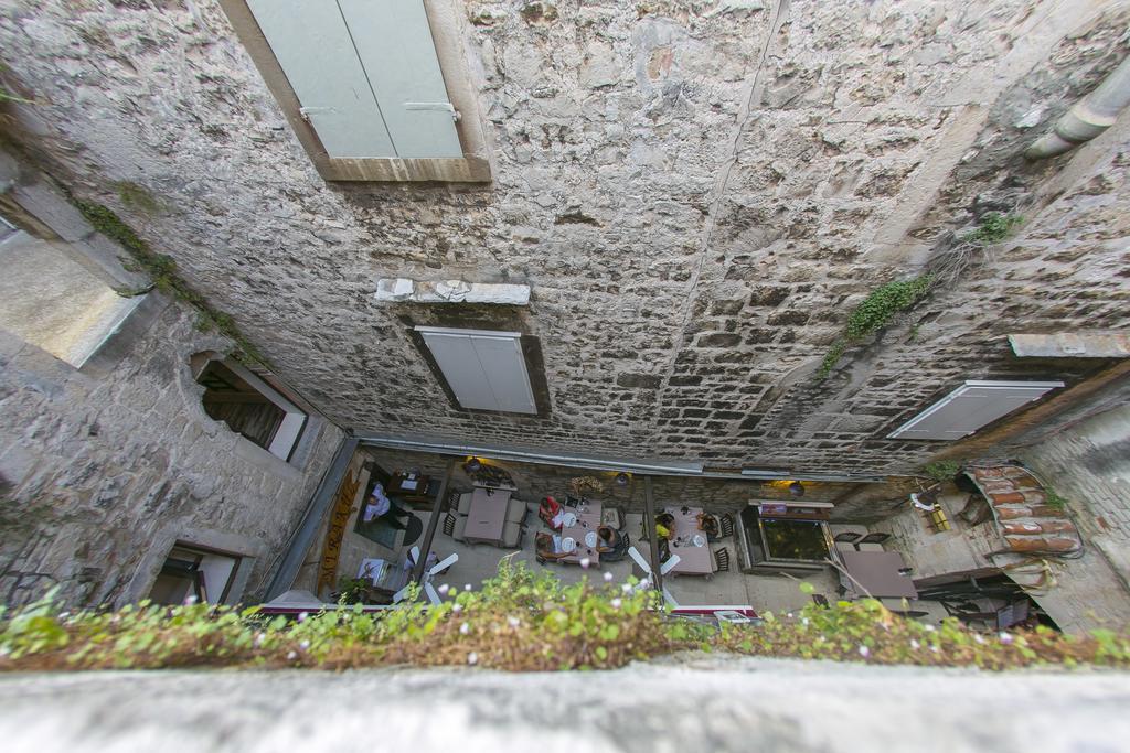 City Hostel Trogir Szoba fotó
